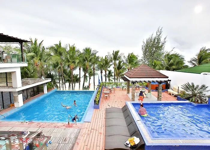 Crown Regency Beach Resort