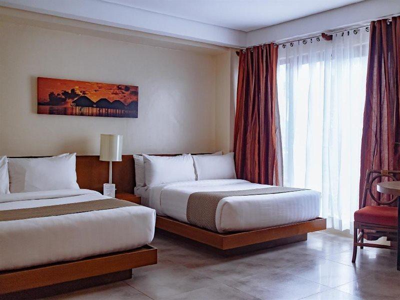 Resort Crown Regency
