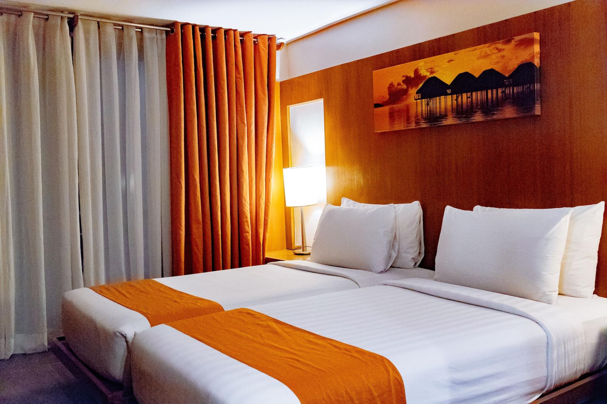 Crown Regency 3*