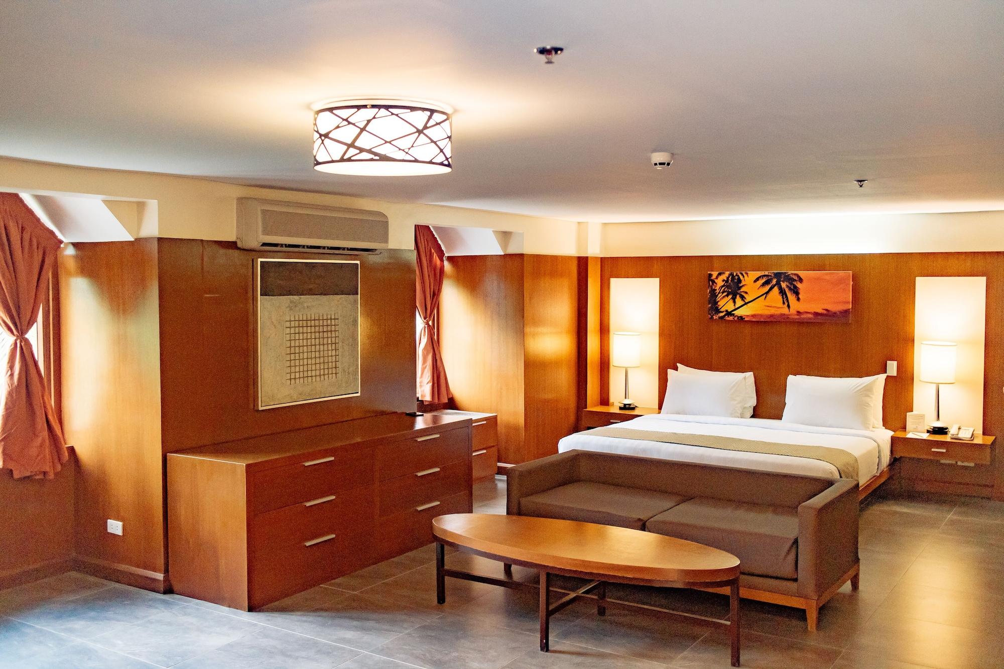 Resort Crown Regency