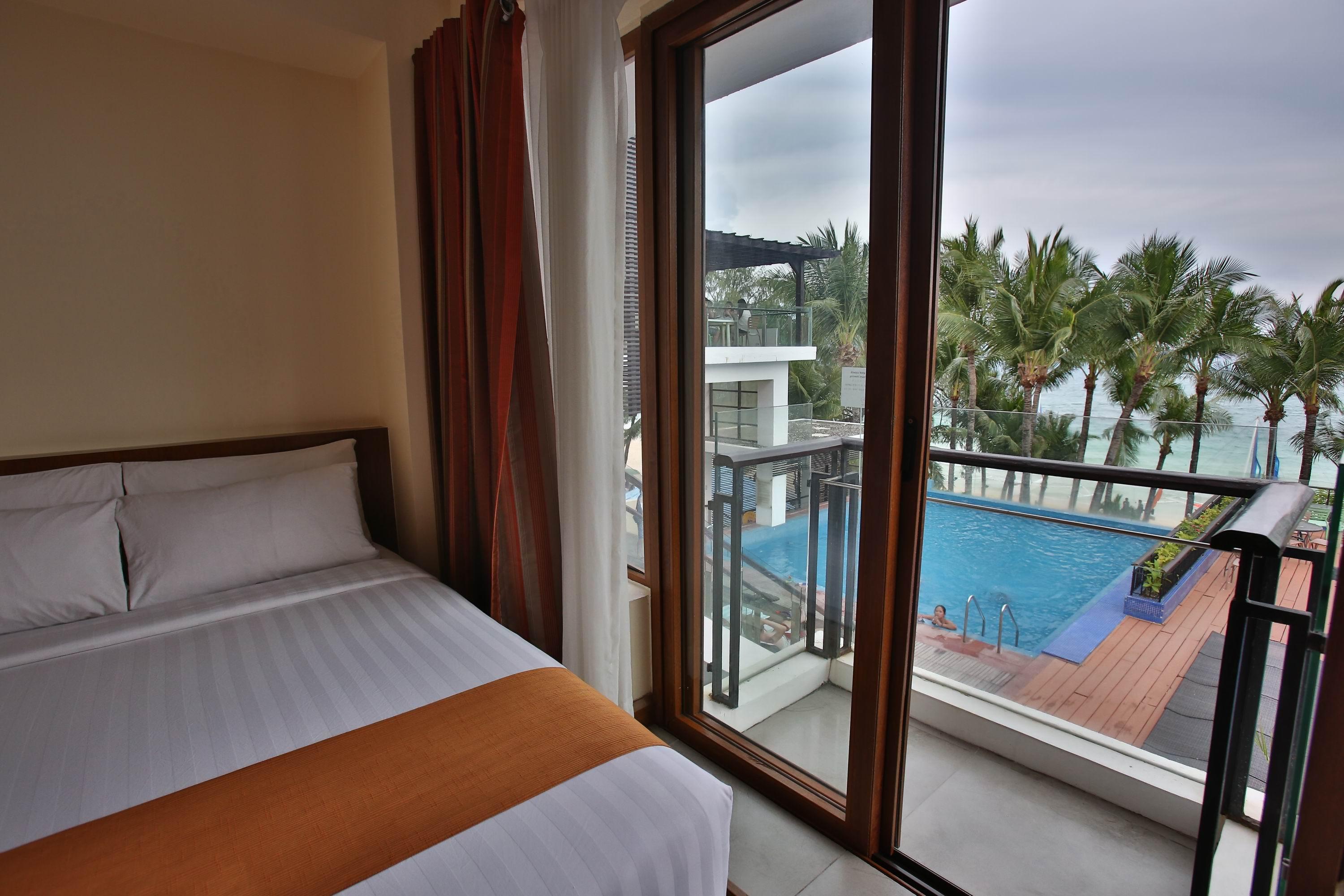 Crown Regency Resort