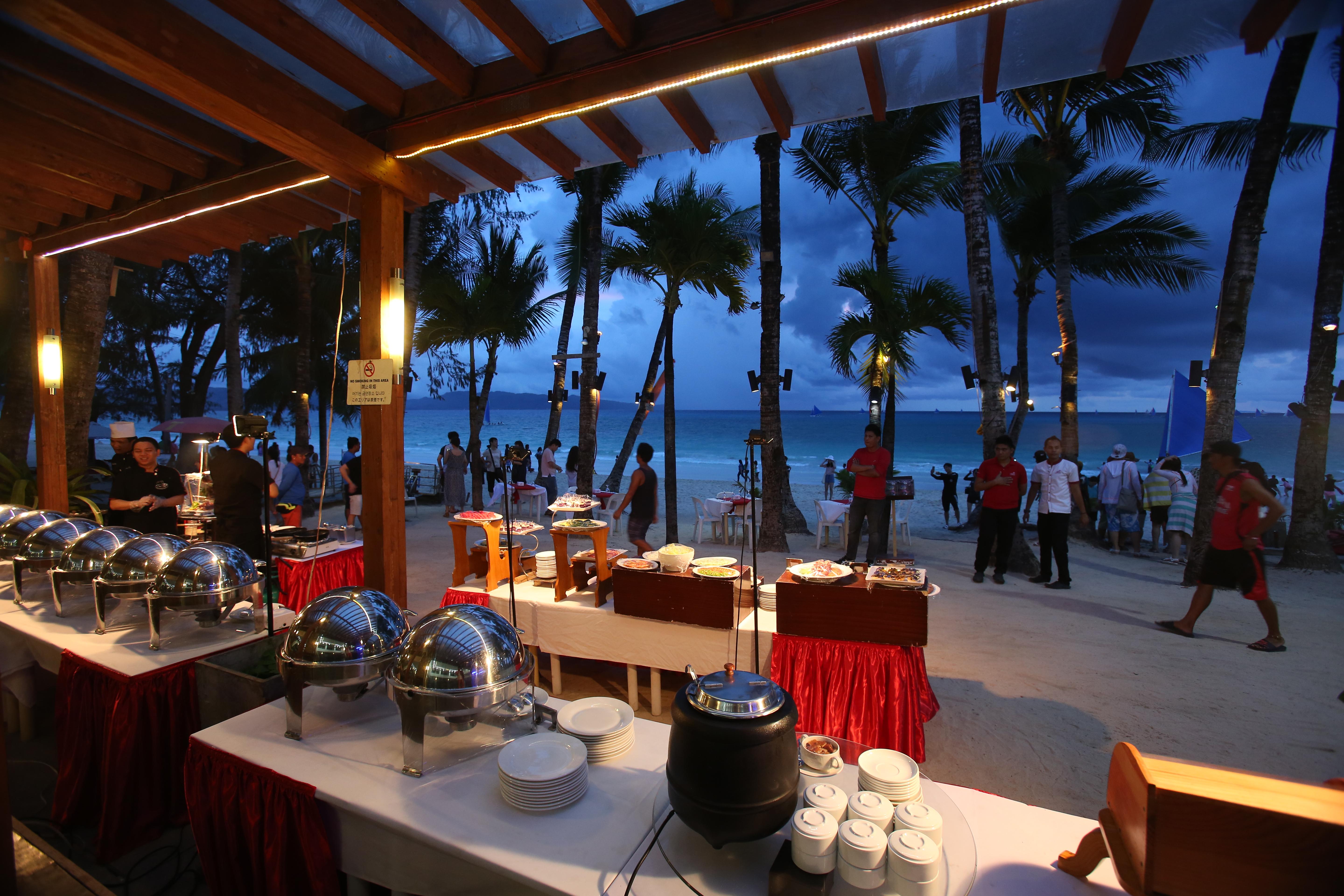 Crown Regency Resort