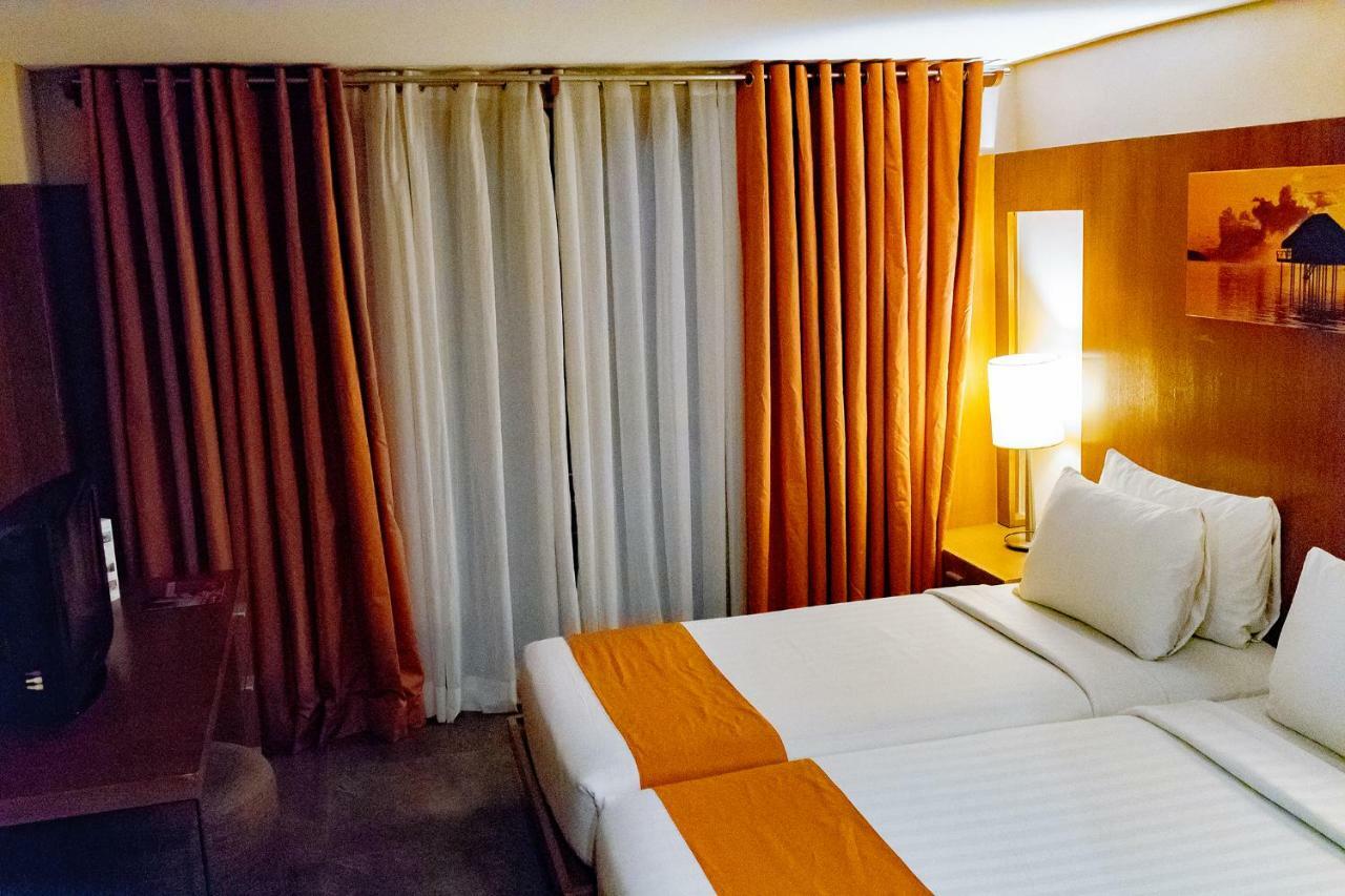 Crown Regency Manoc-Manoc